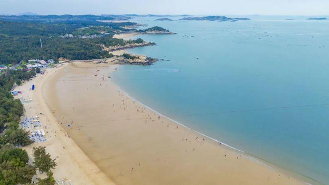 平潭岛:独树一帜的海岛旅行海蚀地貌、蓝眼泪奇观、石头厝村落(图8)